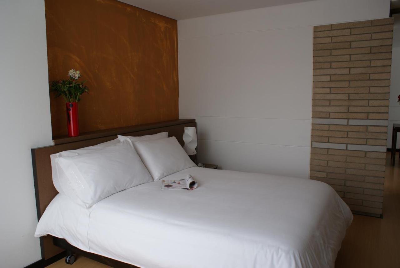 Hotel Viaggio Nueve Tres Богота Екстер'єр фото