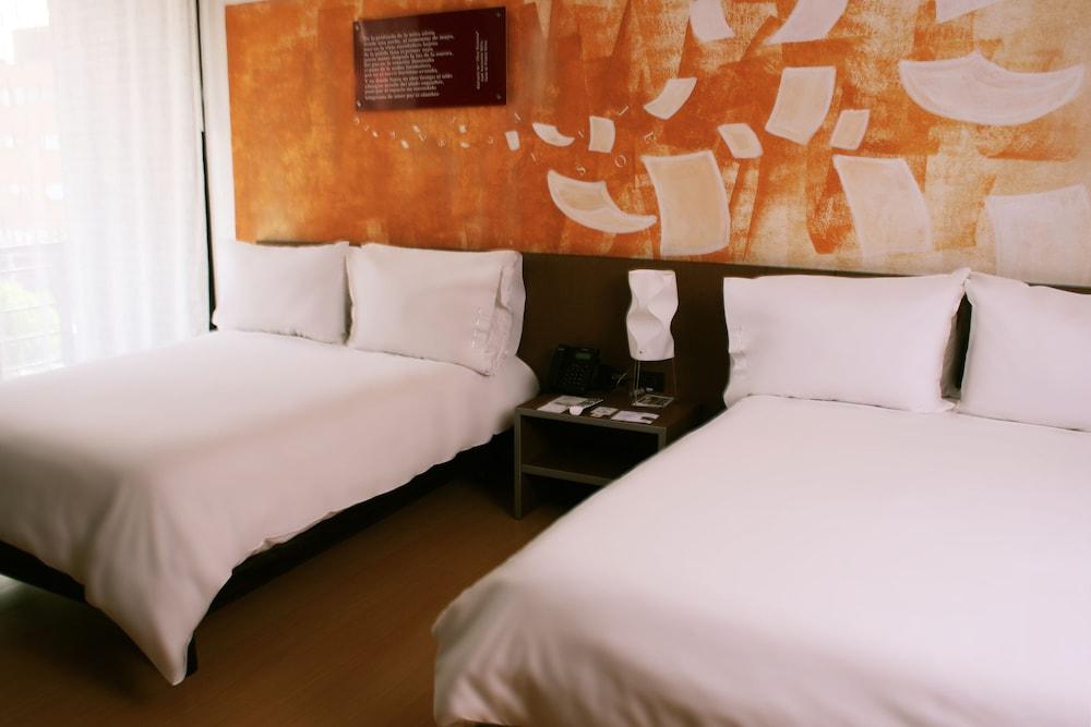 Hotel Viaggio Nueve Tres Богота Екстер'єр фото