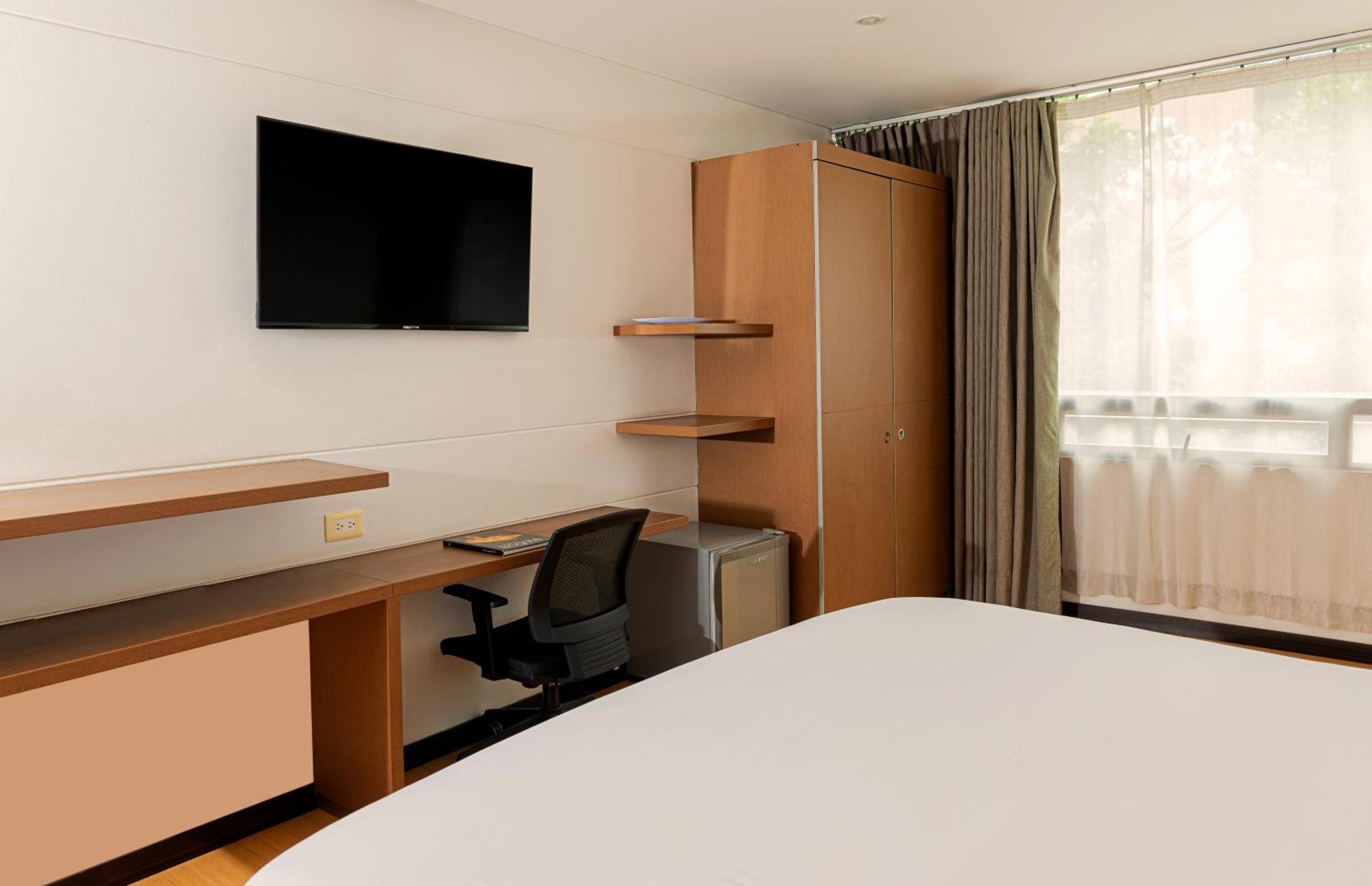 Hotel Viaggio Nueve Tres Богота Екстер'єр фото