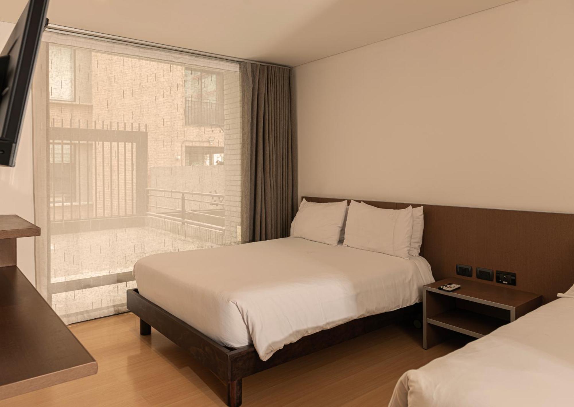 Hotel Viaggio Nueve Tres Богота Екстер'єр фото