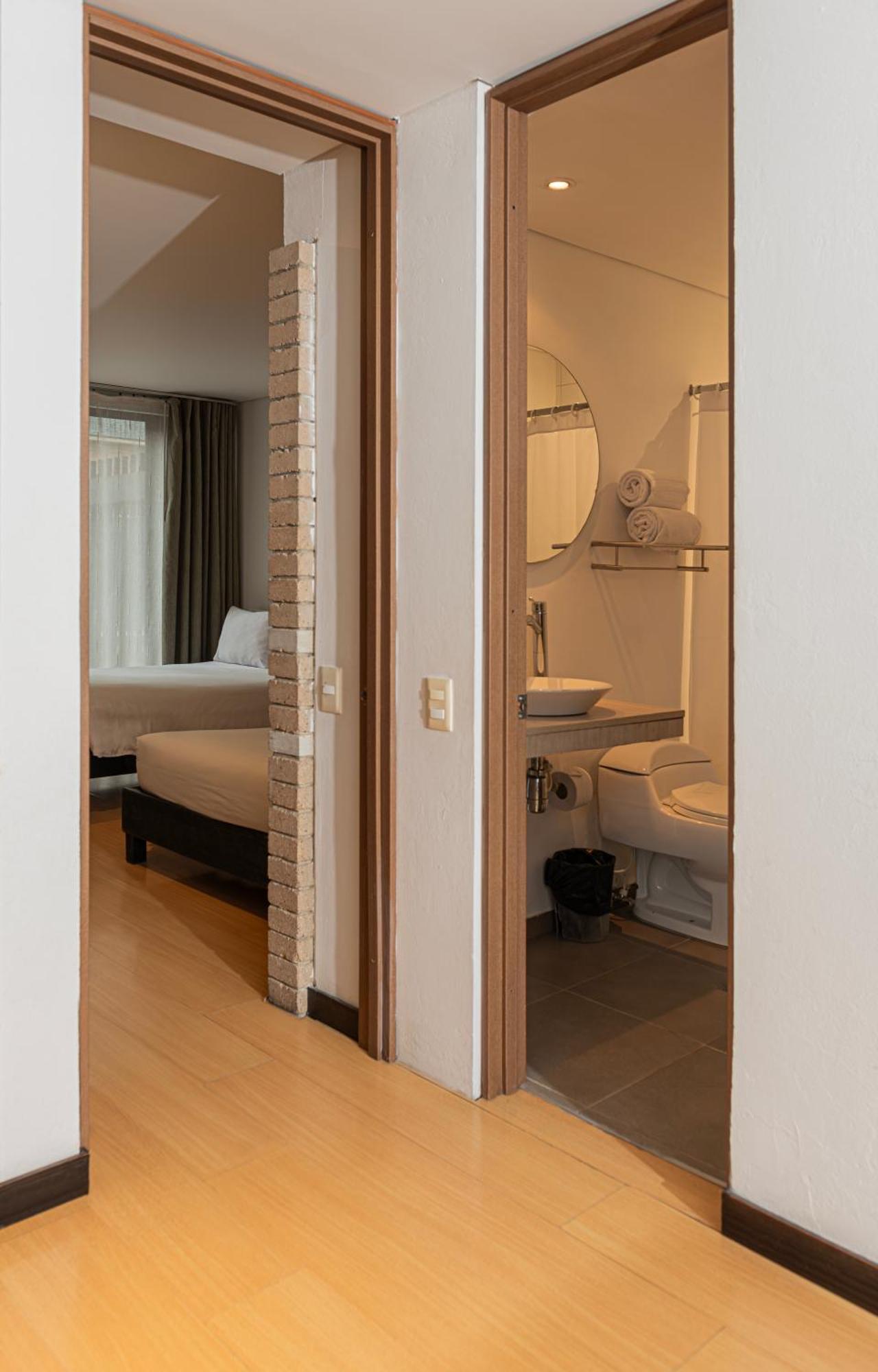 Hotel Viaggio Nueve Tres Богота Екстер'єр фото